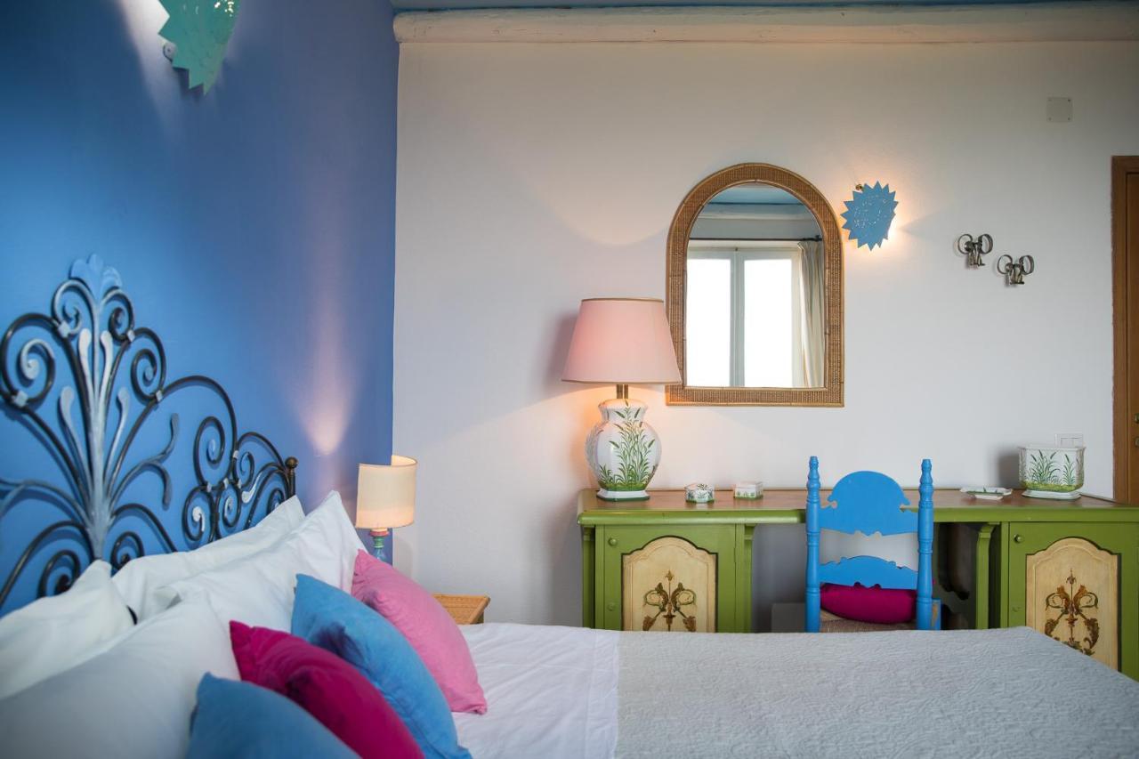 Palmasera Charming Suites Cala Gonone Exteriör bild