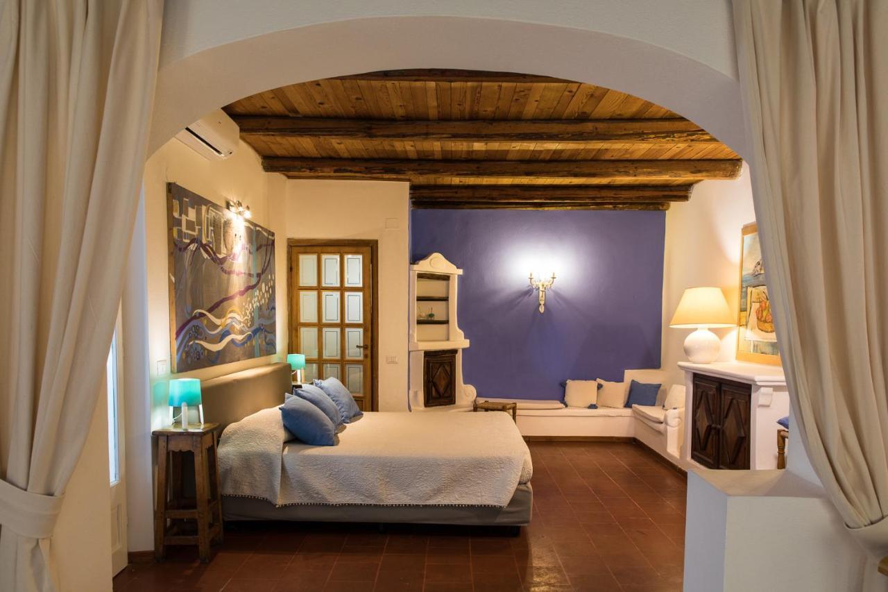 Palmasera Charming Suites Cala Gonone Exteriör bild