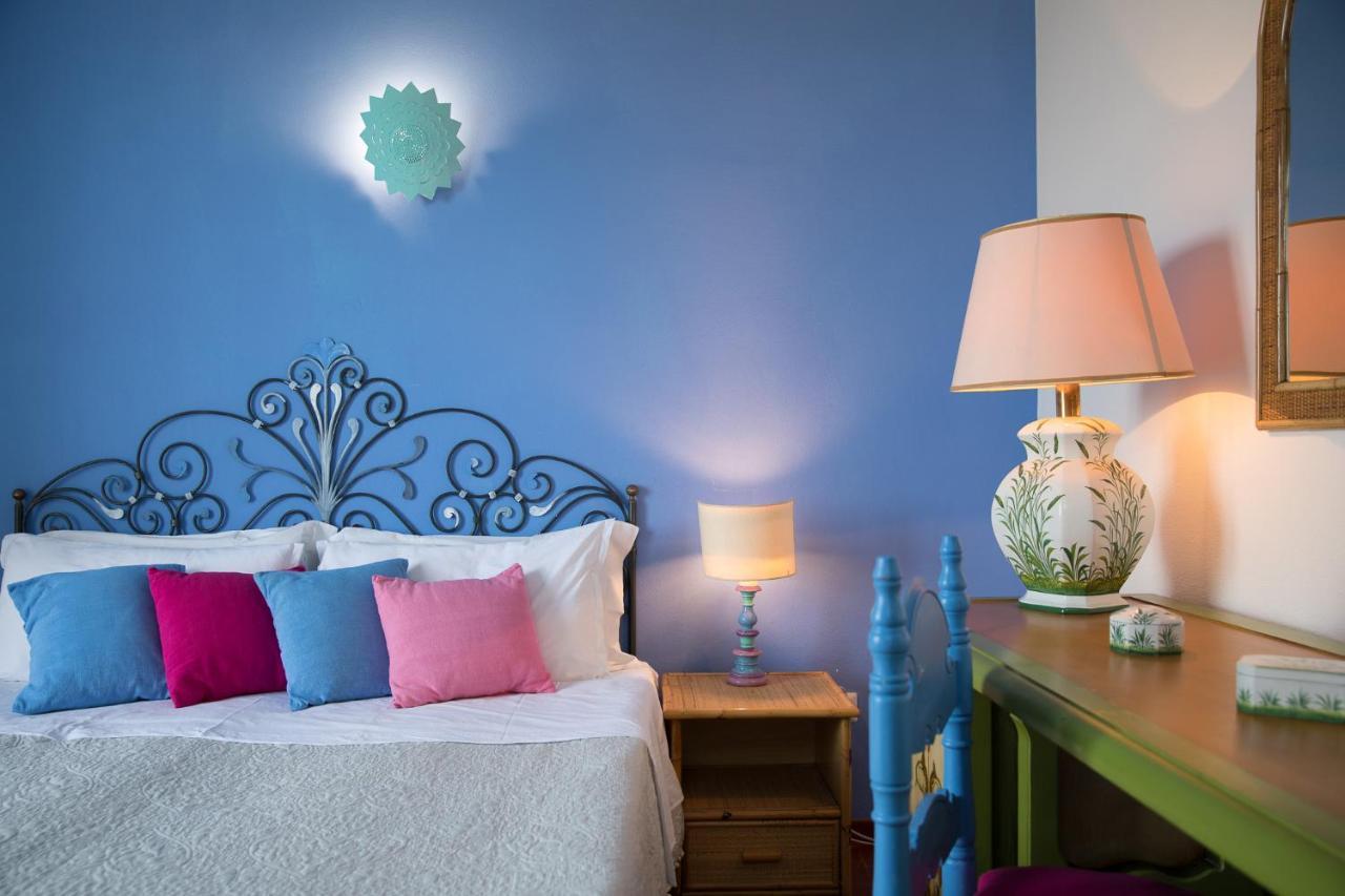 Palmasera Charming Suites Cala Gonone Exteriör bild